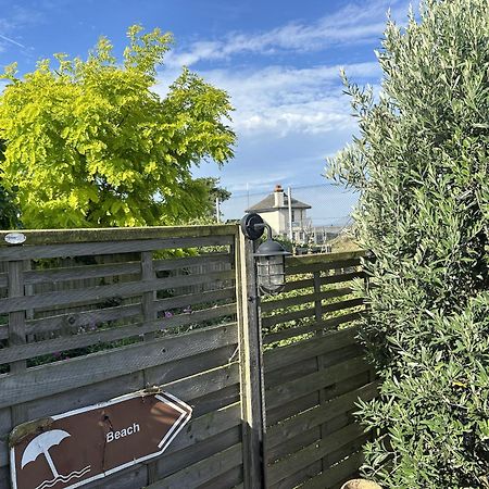 Marine Cottage Whitstable Exterior photo